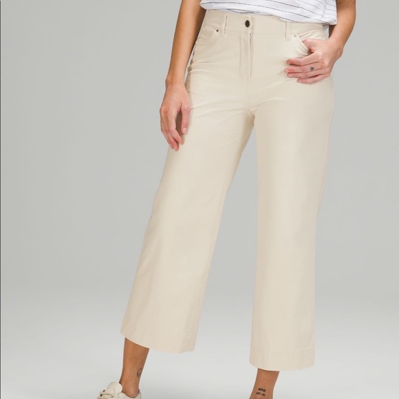 lululemon athletica Pants - Lululemon City Sleek Wide Leg 5 pocket Pant Sz 6/8